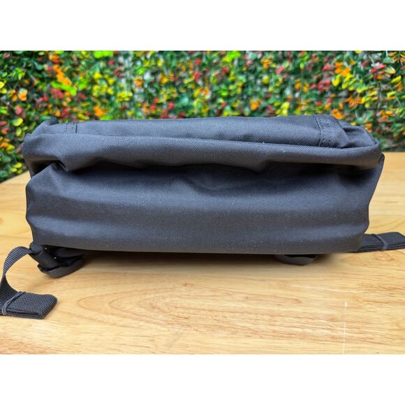 Timbuk 2 Q 2.0 Carrying Case Backpack for 17" Labtop Notebook Eco Black NEW NWT - Picture 9 of 16